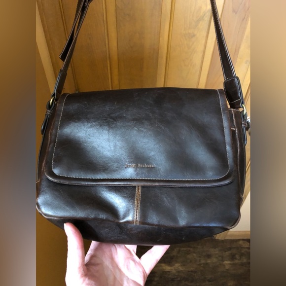 Classic Dark Brown Vegan Leather Vinyl Shoulder Bag with wallet Jenny Buchanan - Picture 3 of 12
